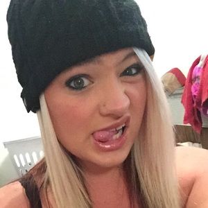 Meet your Posher, Natasha